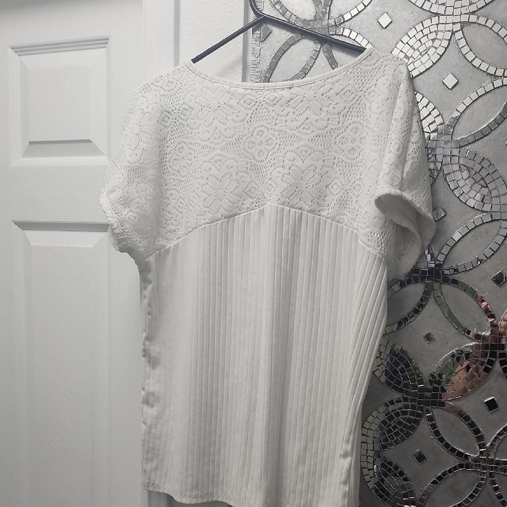 Chic White Lace Top by Olive & Oak - Picture 5 of 5